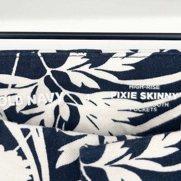 Old Navy Blue and White High Rise Skinny Pixie Pants Size 4 - Picture 4 of 7